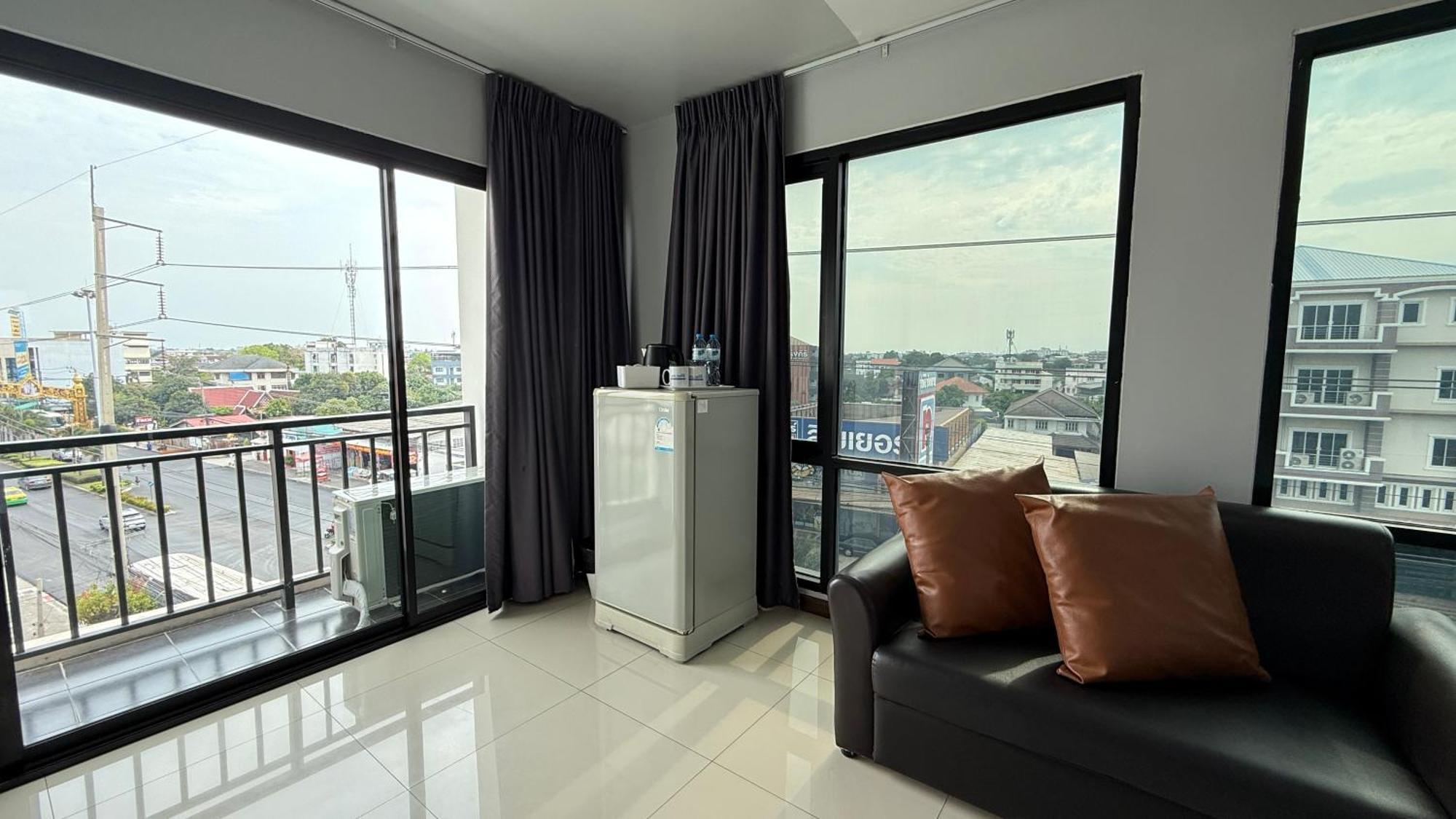 ฺbaan Paknam Hotel Samut Prakan Εξωτερικό φωτογραφία